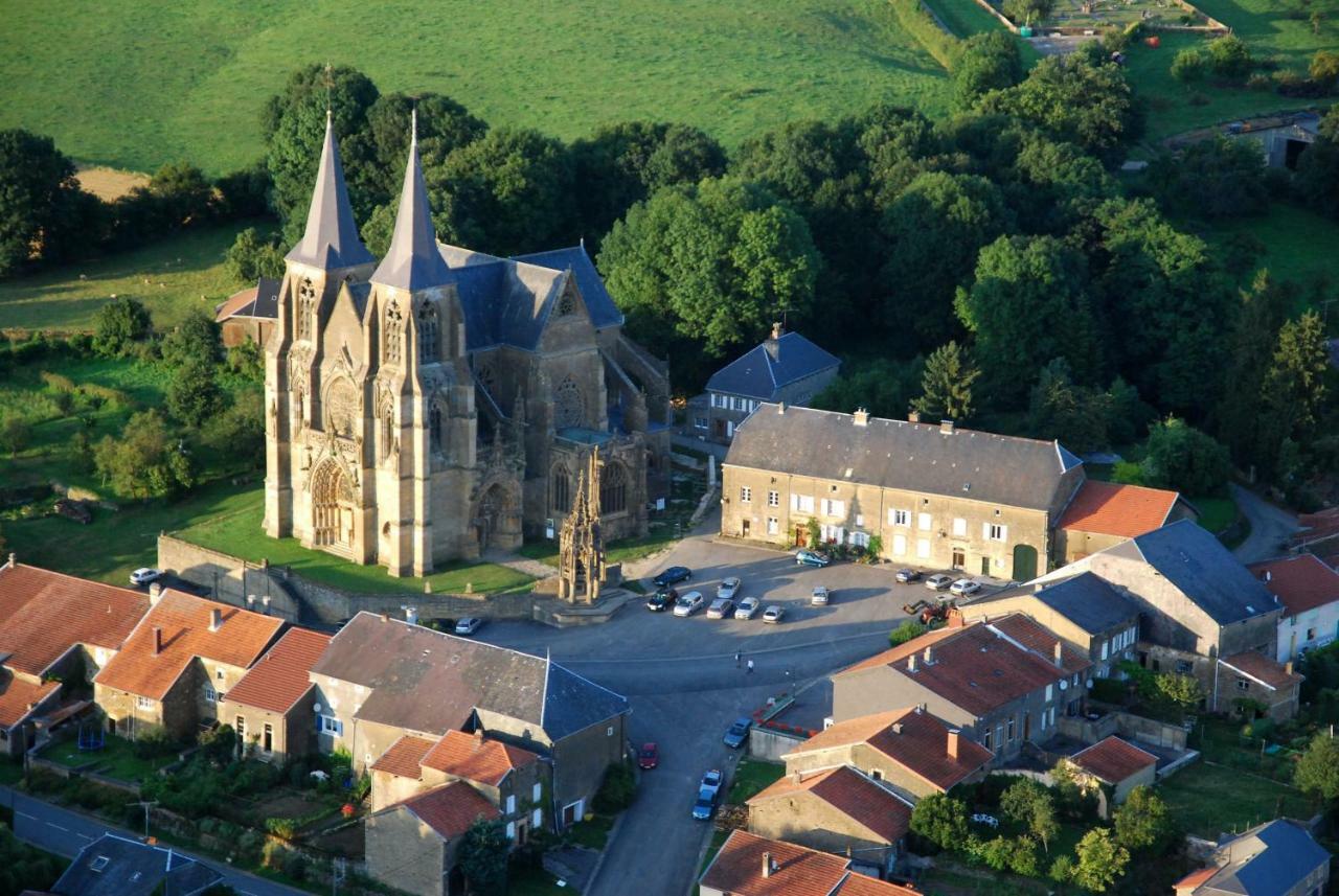 L'Envolee Villa Chiny Buitenkant foto